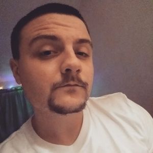 Meet your Posher, Derek